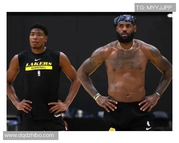 八村塁谈与东契奇的友谊:年龄差距让我们相处更加轻松自然 八村塁谈与东契奇的友谊:年龄差距让我们相处更加轻松自然