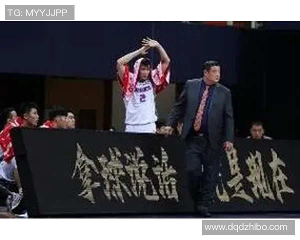 徐长锁盛赞杨瀚森夏联表现展现强大适应能力引发全队骄傲 徐长锁盛赞杨瀚森夏联表现展现强大适应能力引发全队骄傲