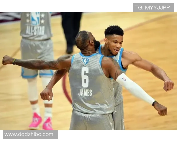 字母哥坚定追求伟大目标不为薪水而打球