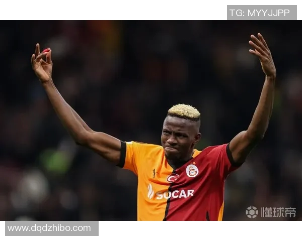 阿贾克斯主帅盛赞奥斯梅恩速度与力量可与德罗巴伊布相媲美