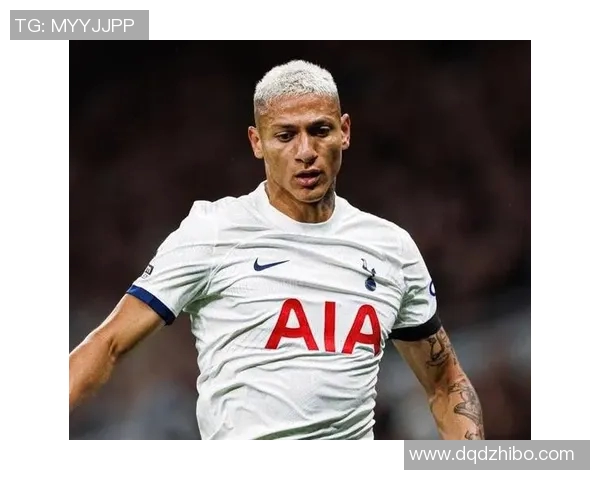 理查利森成为第五位在英超出场250次的巴西球员荣耀时刻