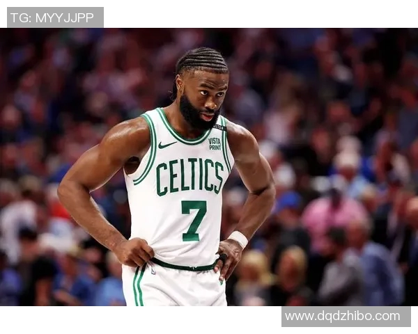 杰伦布朗分析失利原因强调球队需全场保持拼劲与专注