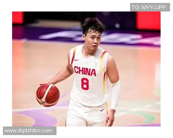 媒体人呼吁赵睿带伤上场男篮需情绪支持与郭导减压策略