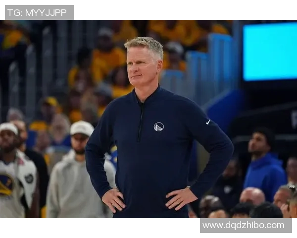 库里谈巴特勒罚球失误表示不置可否引发热议