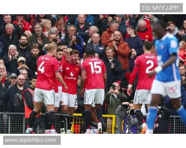 曼联昔日英超对阵桑德兰首发回顾卢克肖独存队中