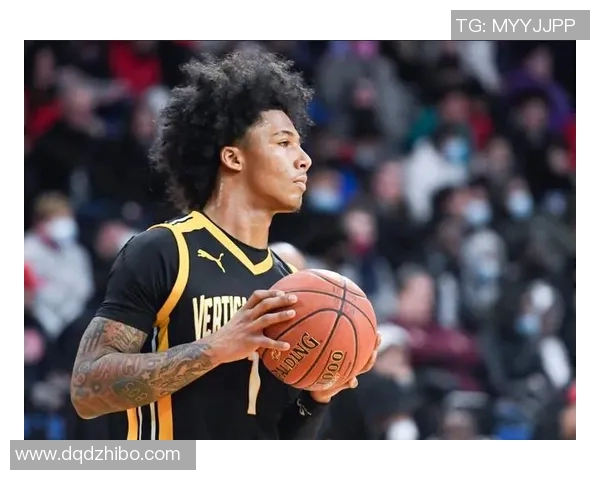 今日缺战开拓者米奇透露文班状态良好或随队赴孟菲斯